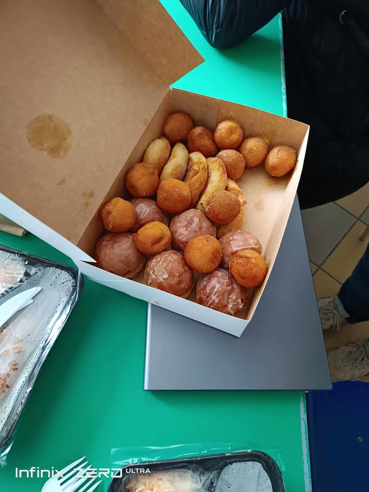 Dziękujemy Pani Monice z Geo-sea za dostarczenie Nam węglowo...