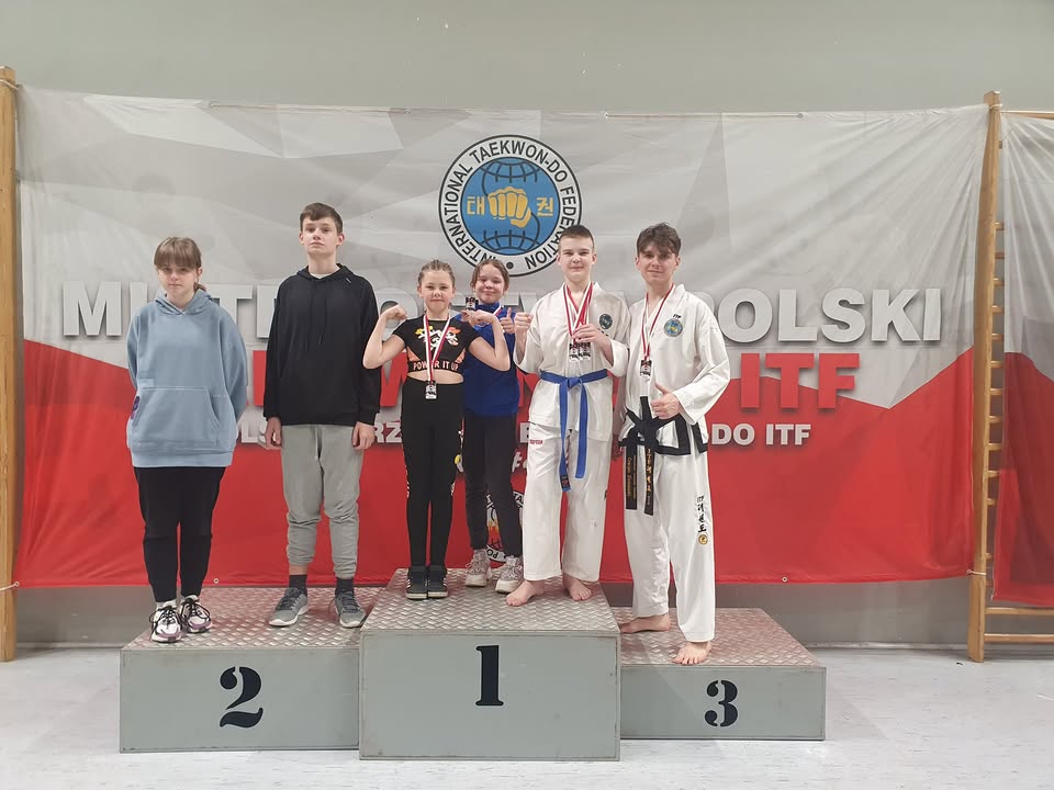 TKD Dźwirzyno wraca z 6🥇 oraz 2🥈 medalami z Mistrzostw Pol...