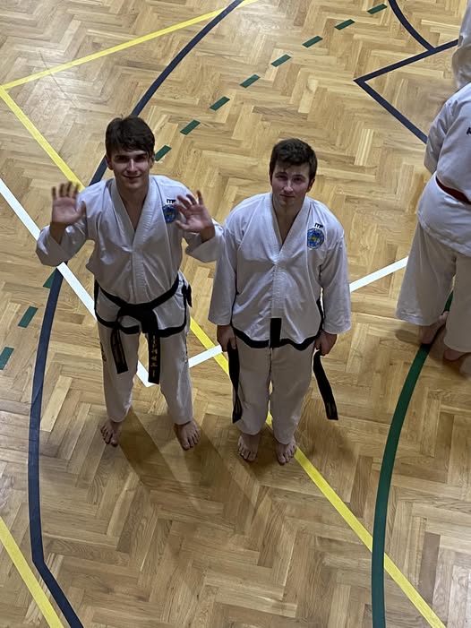 Pamiętacie serial animowany dla dzieci „Sąsiedzi”? — Klub Taekwon-do Dźwirzyno